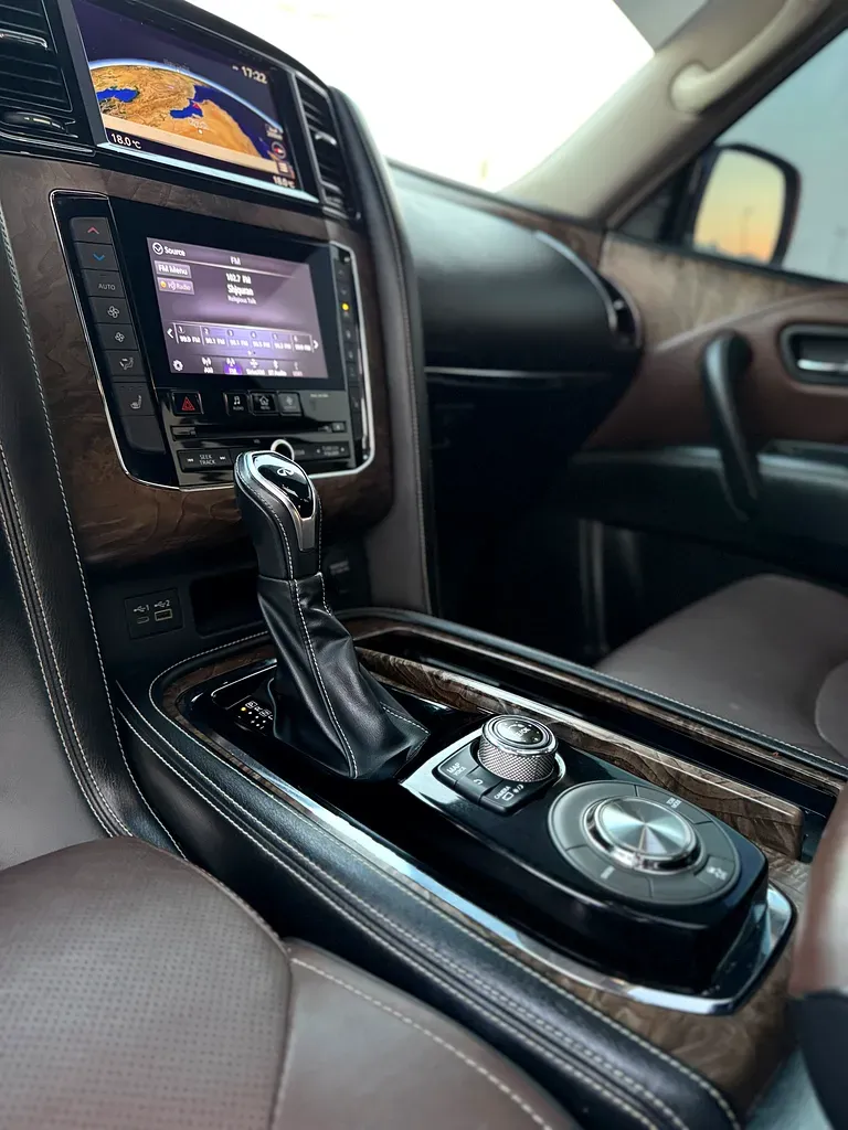 إنفينيتي QX80 2021